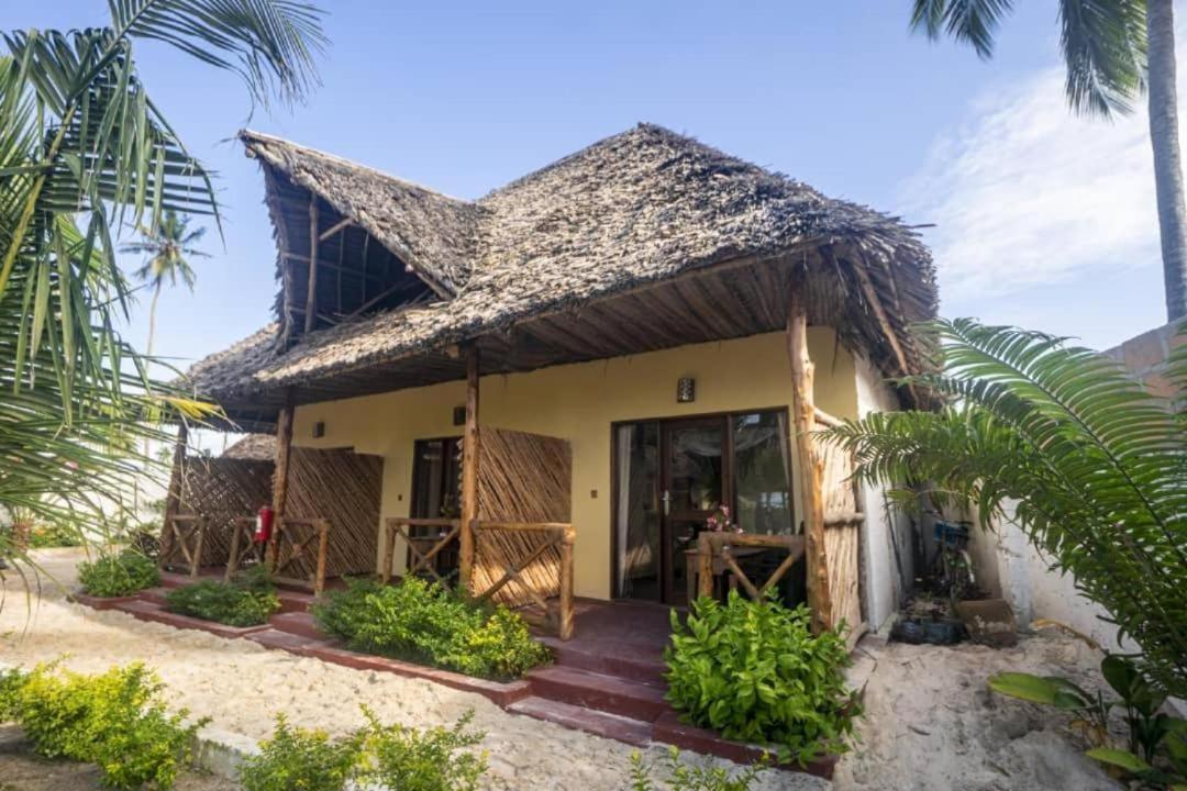Amber Lodge Pongwe Luaran gambar
