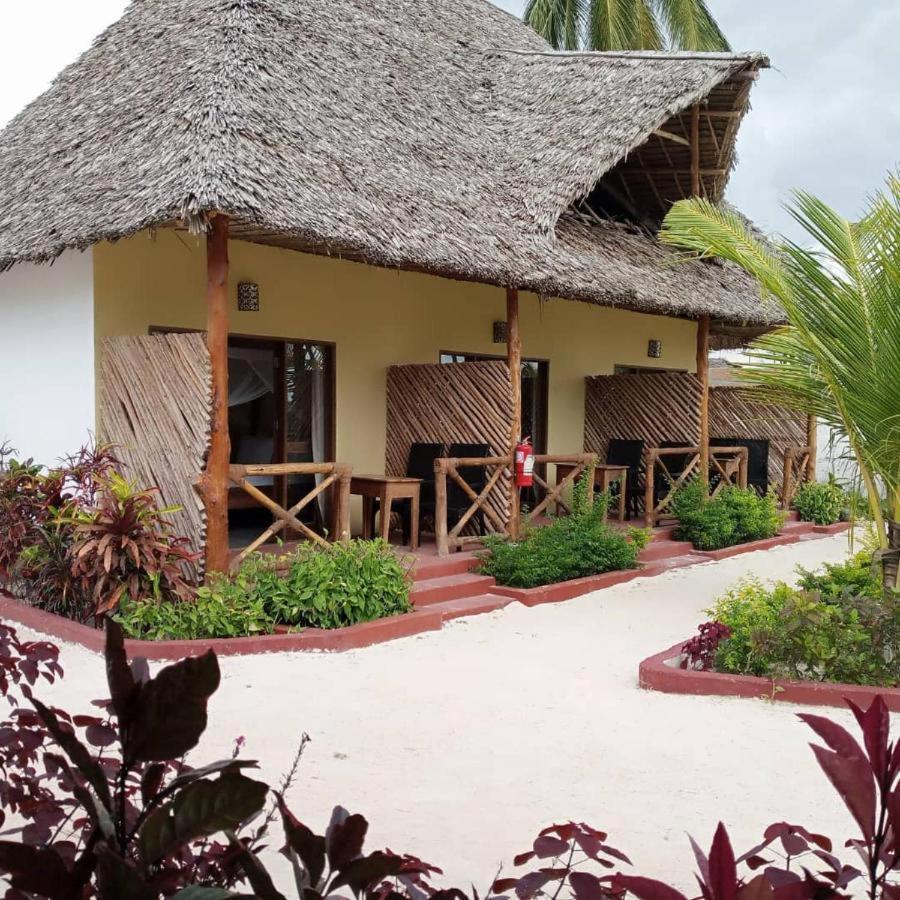 Amber Lodge Pongwe Luaran gambar