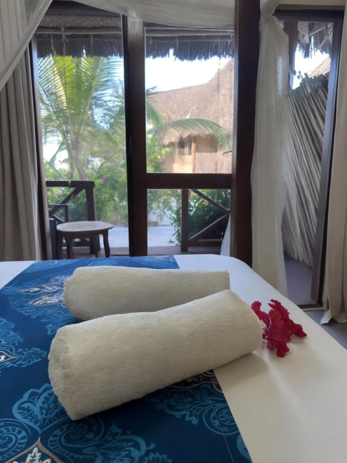 Amber Lodge Pongwe Luaran gambar