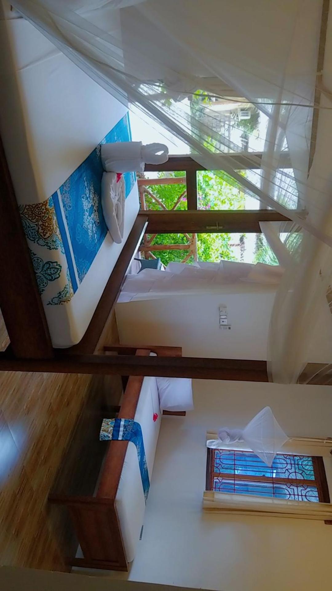 Amber Lodge Pongwe Luaran gambar