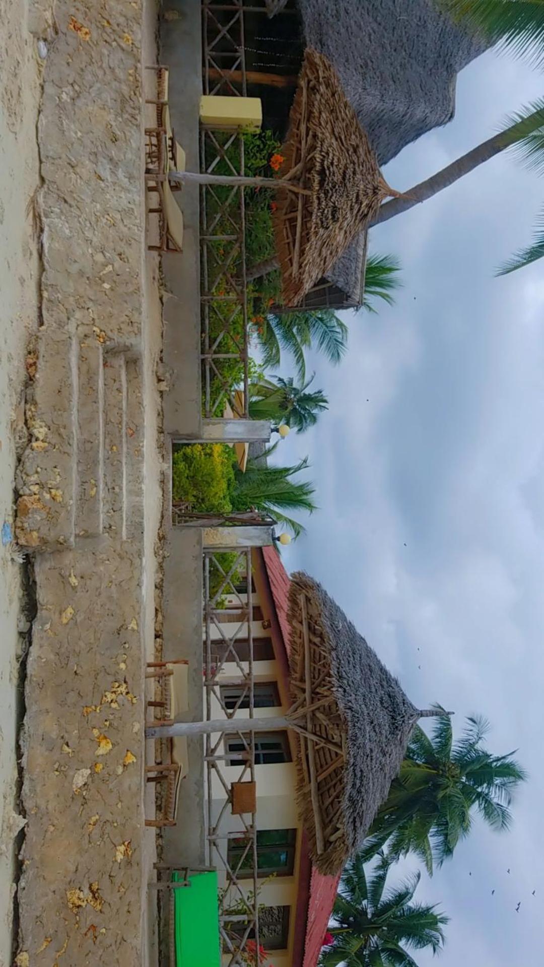 Amber Lodge Pongwe Luaran gambar